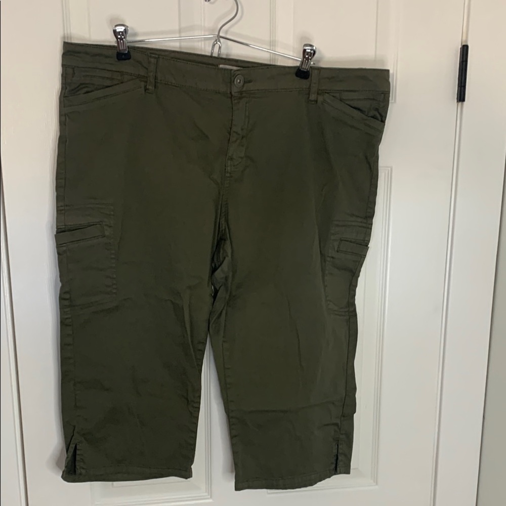 Ricki’s olive shorts 18